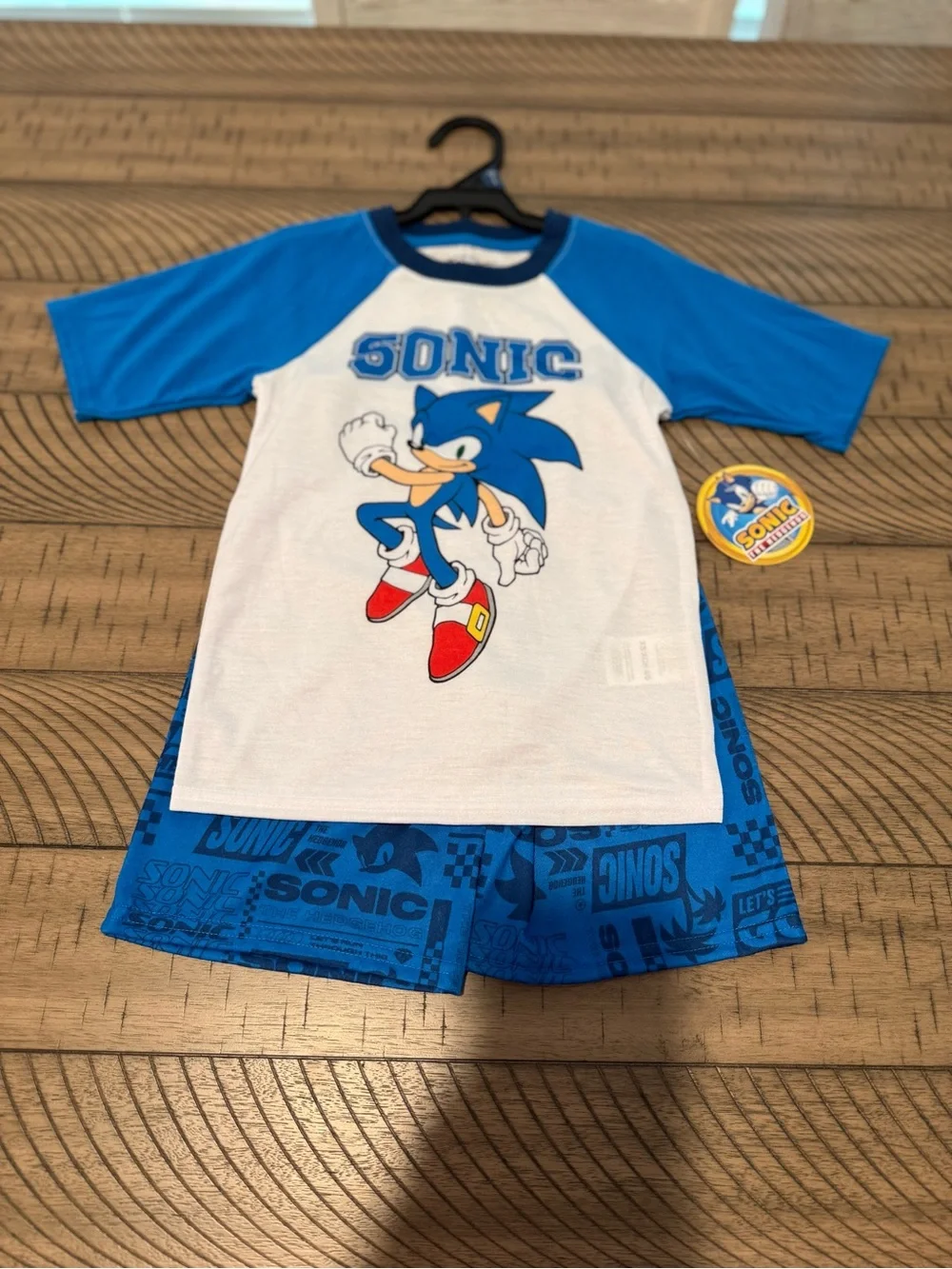 Sonic The Hedgehog nwt smoke